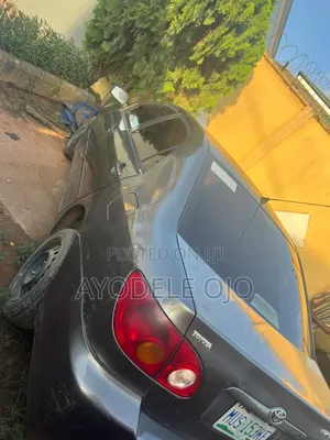 Toyota Corolla 2004 Gray