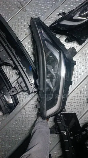 Honda Civic Headlight Replacement