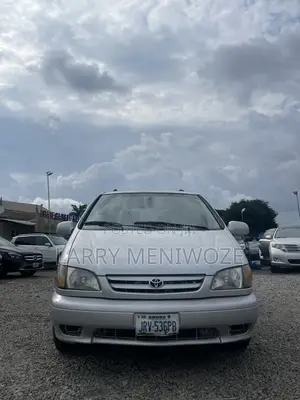 Toyota Sienna CE 2003 Silver