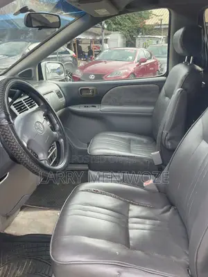 Toyota Sienna CE 2003 Silver