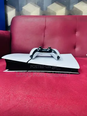 UK Used PS5 SLIM in Perfect Working Condition With One Controller