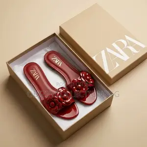 *NEW IN* *Zara Floral Slides* Sizes: 37-42 Comes in a Branded *ZARA*