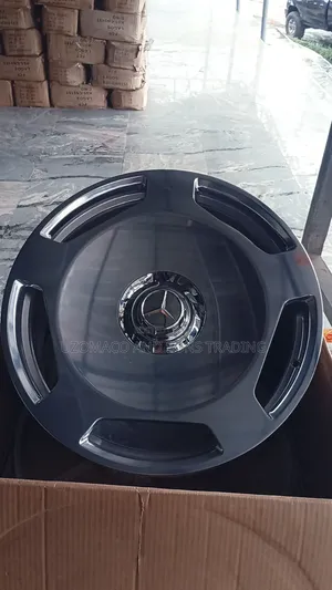 All Your Rims and Car Fancy Available Here