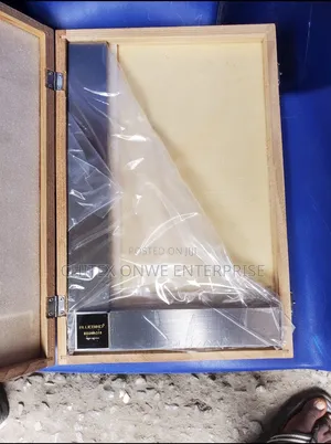 Bluebird Engineer Square - 90 Degree Try Square in Wooden Box