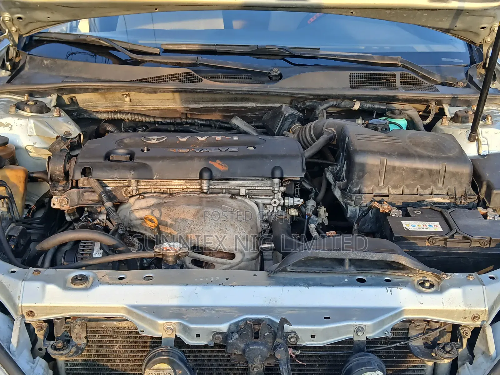 Toyota Camry 2004 Silver