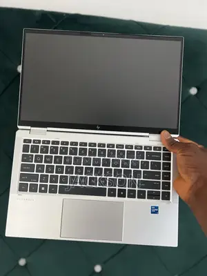 Laptop HP EliteBook 1040 G8 32GB Intel Core i7 SSD 512GB
