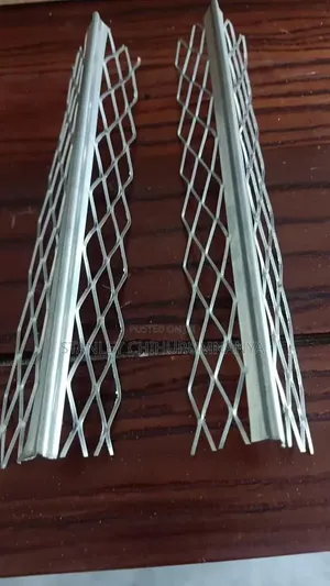 Mesh Bead or Plaster Corner Bead