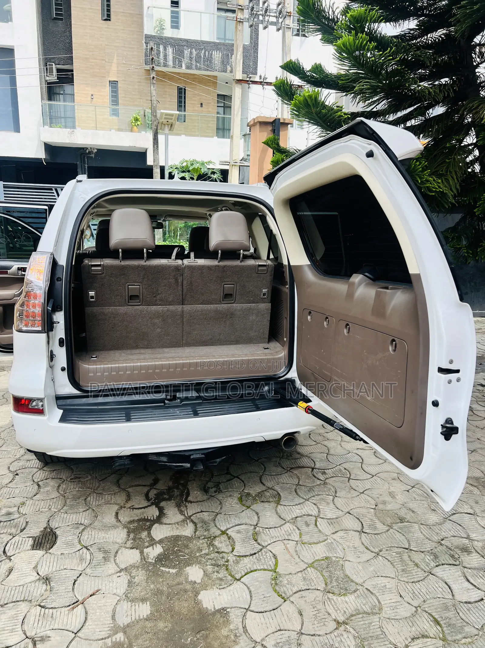 Lexus GX 460 Luxury 2014 White