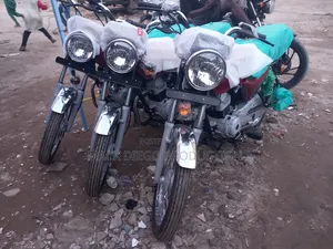 New Bajaj Boxer 2026 Red