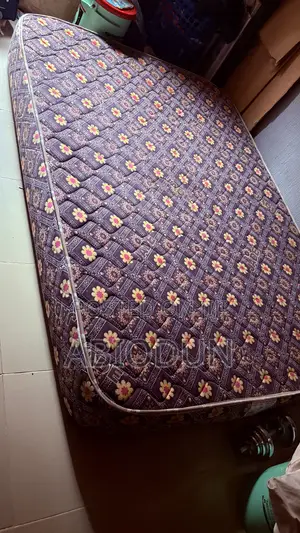 Mattress 4 and Half by 6