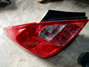 Nissan Almera 2014 Taillight