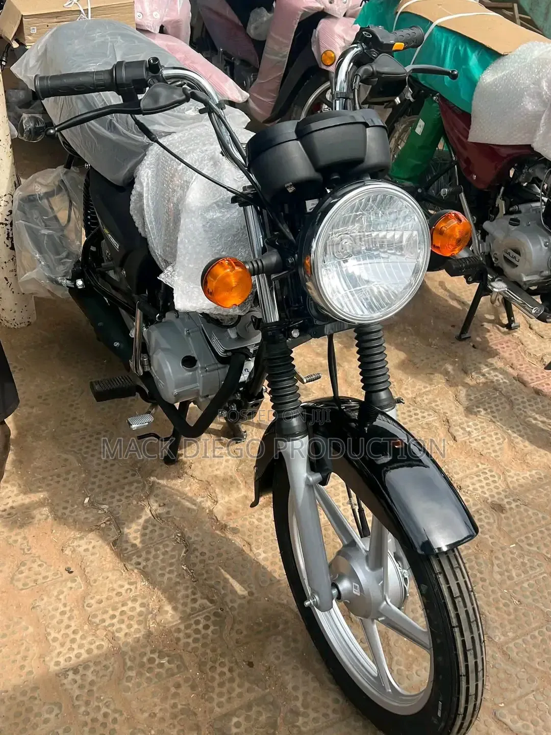 New TVS HLX 125 2026