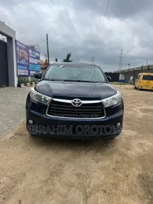 Toyota Highlander 2015 Blue