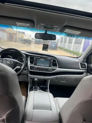 Toyota Highlander 2015 Blue