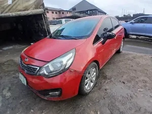 Kia Rio 2013 Red