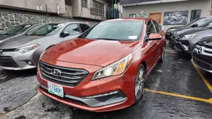 Hyundai Sonata SE 4dr Sedan (2.0L 4cyl Turbo 6A) 2014 Burgundy