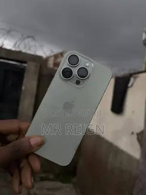 Apple iPhone 15 Pro 128 GB Bronze