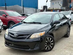 Toyota Corolla LE 4dr Sedan (1.8L 4cyl 4A) 2012 Black