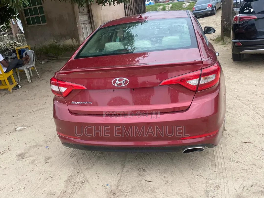 Hyundai Sonata 2015 Red