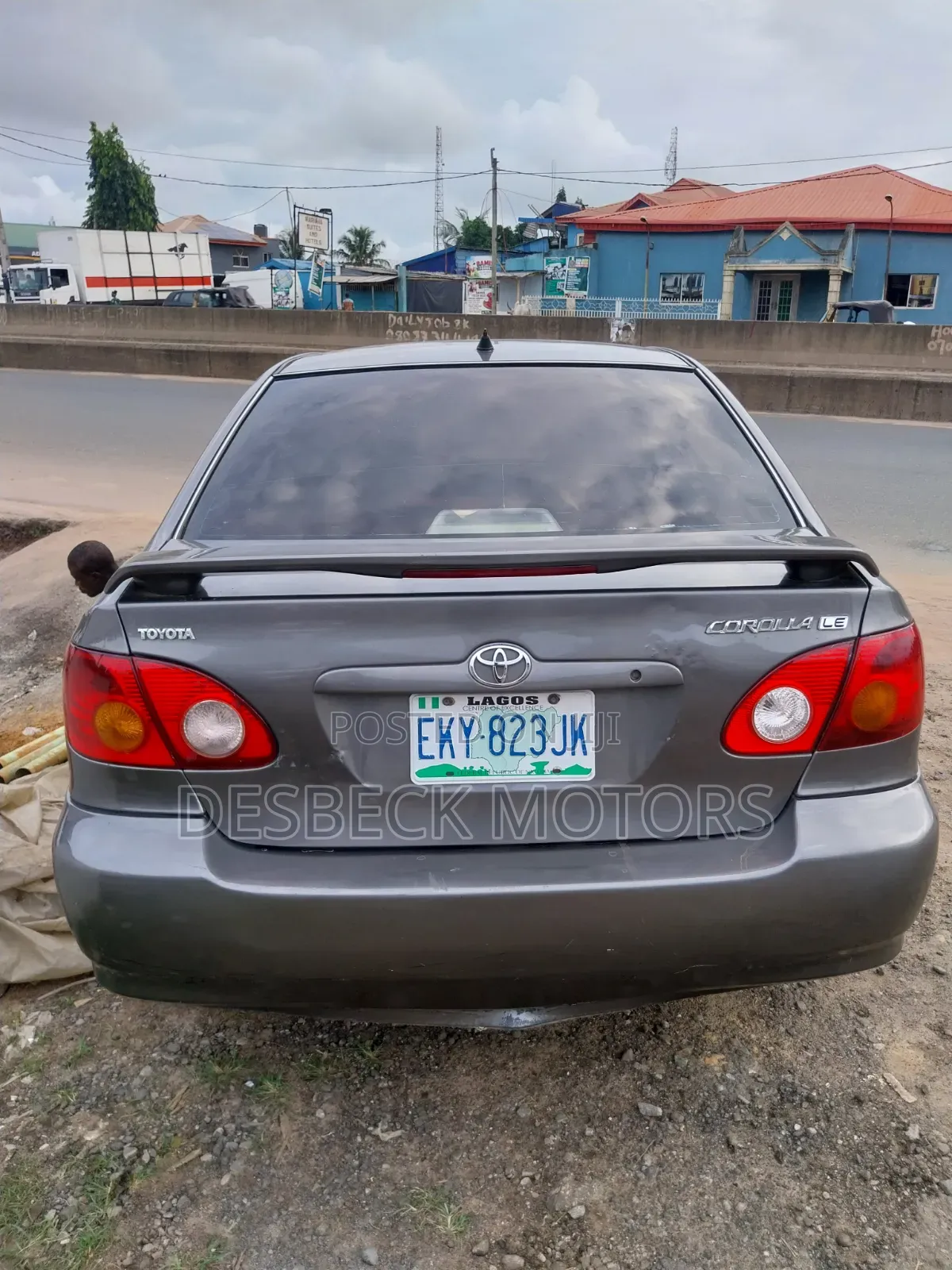Toyota Corolla LE 2004 Gray