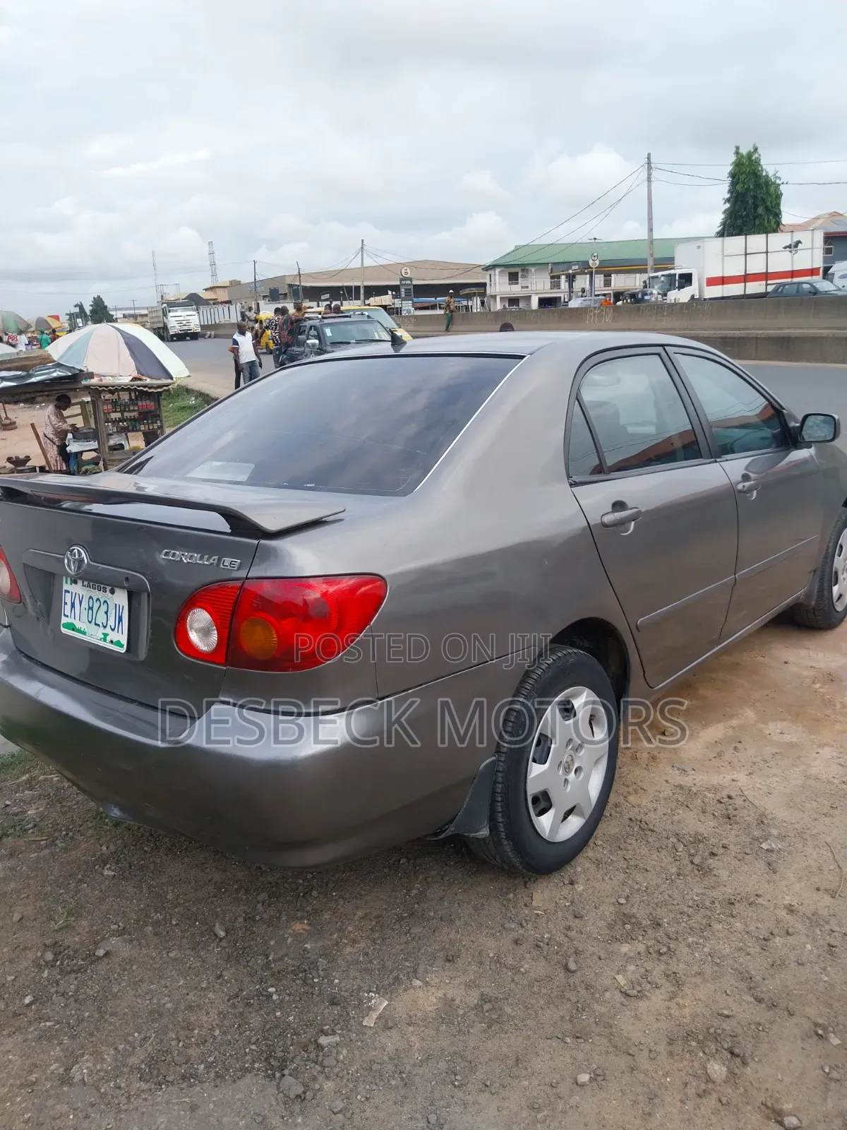 Toyota Corolla LE 2004 Gray
