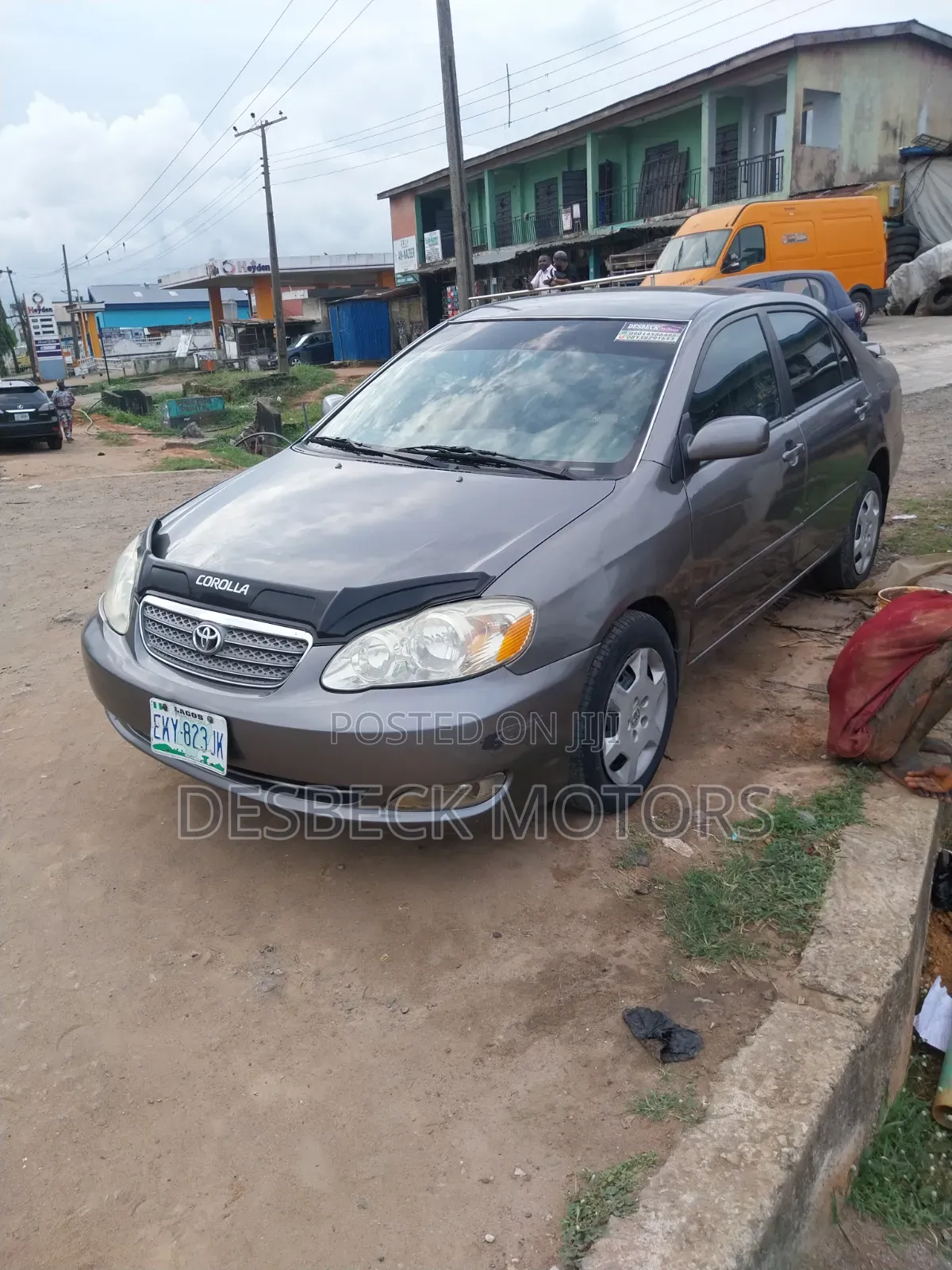 Toyota Corolla LE 2004 Gray