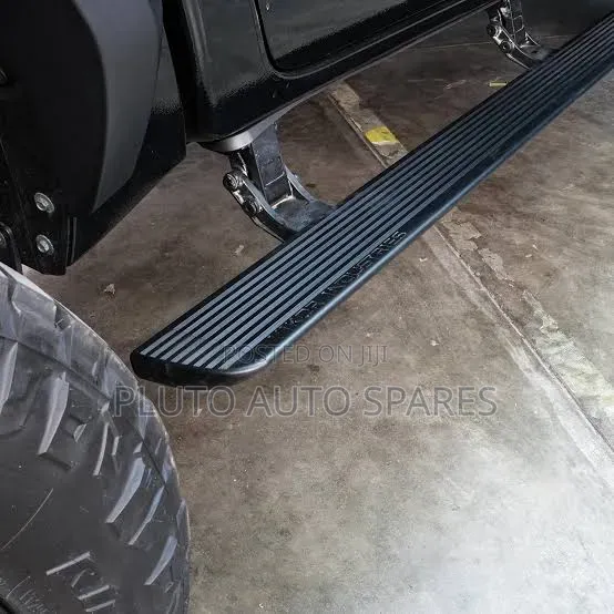 Automatic Foldable Side Step Hilux