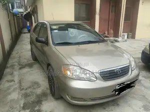 Toyota Corolla 2007 Gold
