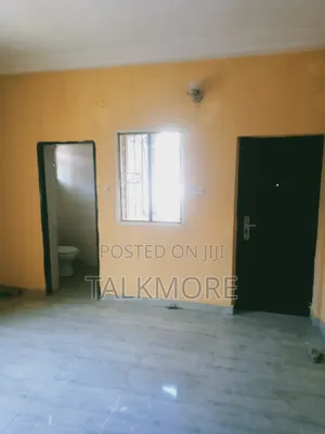 Furnished 1bdrm Block of Flats in Macaulay, Igbogbo for rent