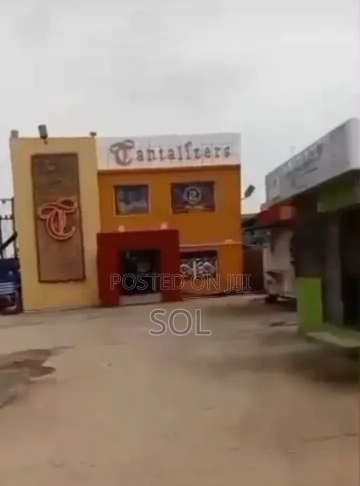 Tantalizer Eatery for Sale