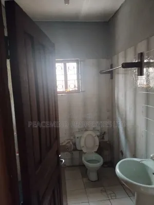 2bdrm Bungalow in Tipper Garage Akute, Yakoyo/Alagbole for rent