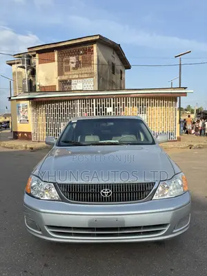 Toyota Avalon XL 2004 Silver