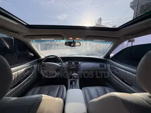Toyota Avalon XL 2004 Silver