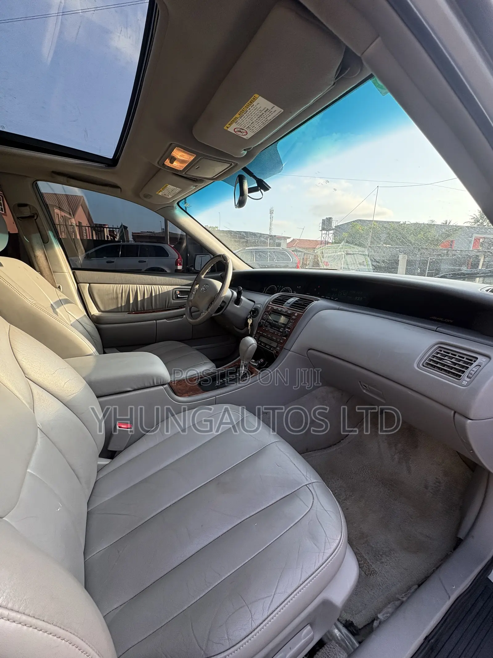 Toyota Avalon XL 2004 Silver