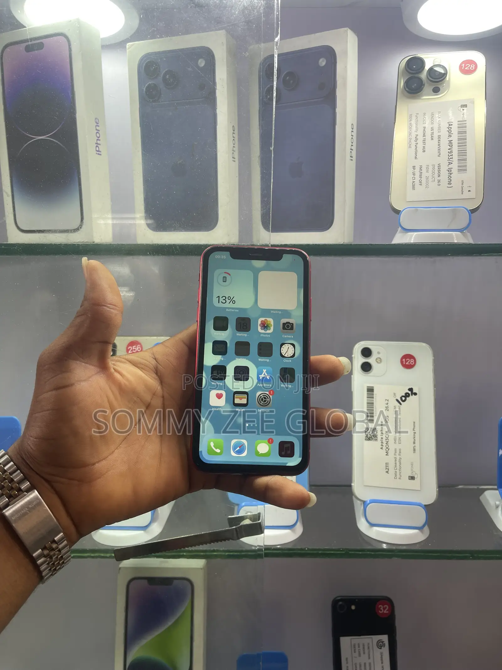 Apple iPhone XR 64 GB Red