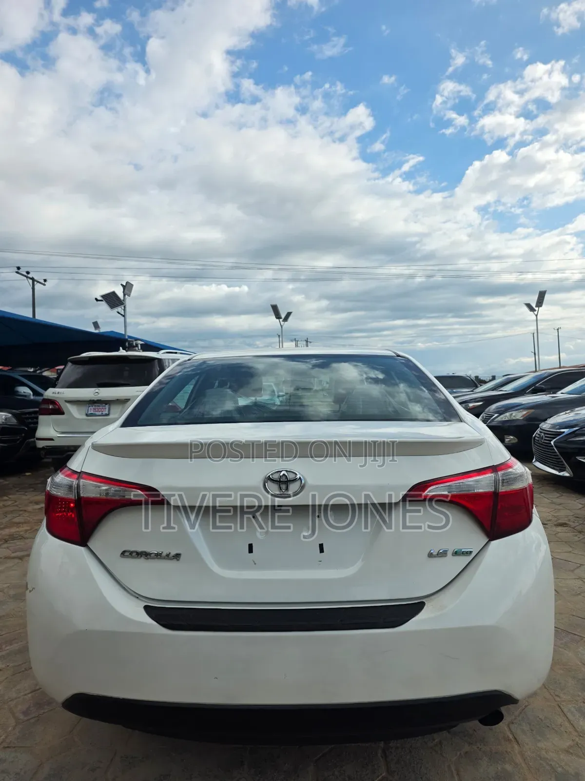 Toyota Corolla 2014 White