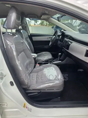 Toyota Corolla 2014 White