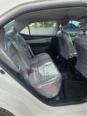 Toyota Corolla 2014 White