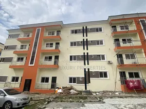 3bdrm Apartment in Utako for sale