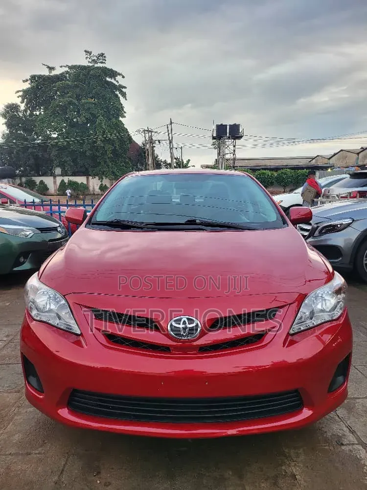 Toyota Corolla 2012 Red
