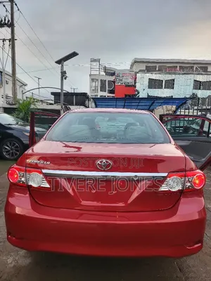 Toyota Corolla 2012 Red