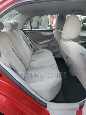 Toyota Corolla 2012 Red