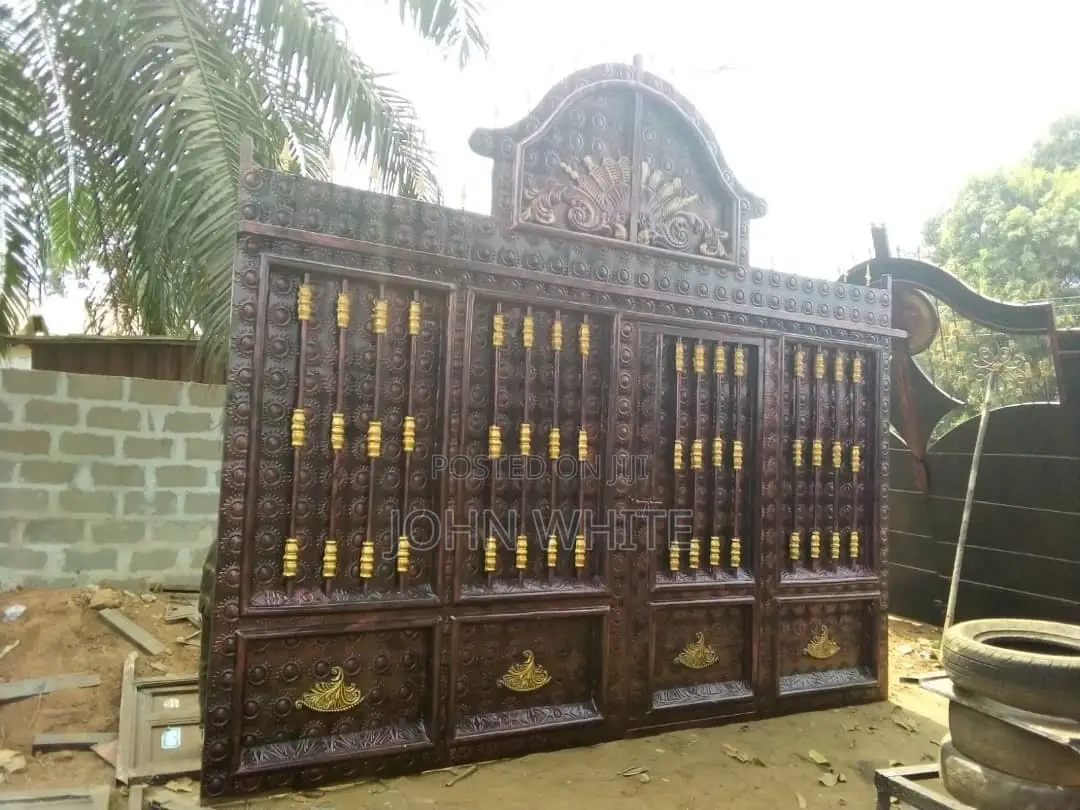 Royal Quality Designing Gate