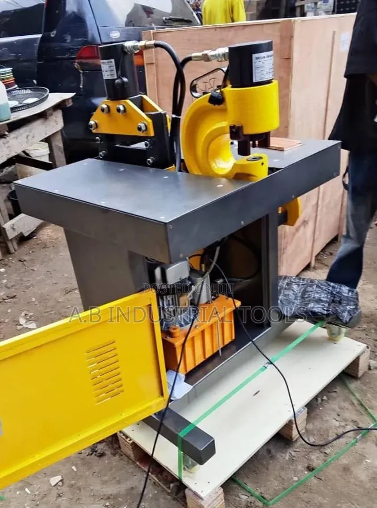 Hydraulic Busbar Processing Machine