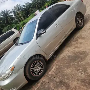 Toyota Camry 2006 Silver