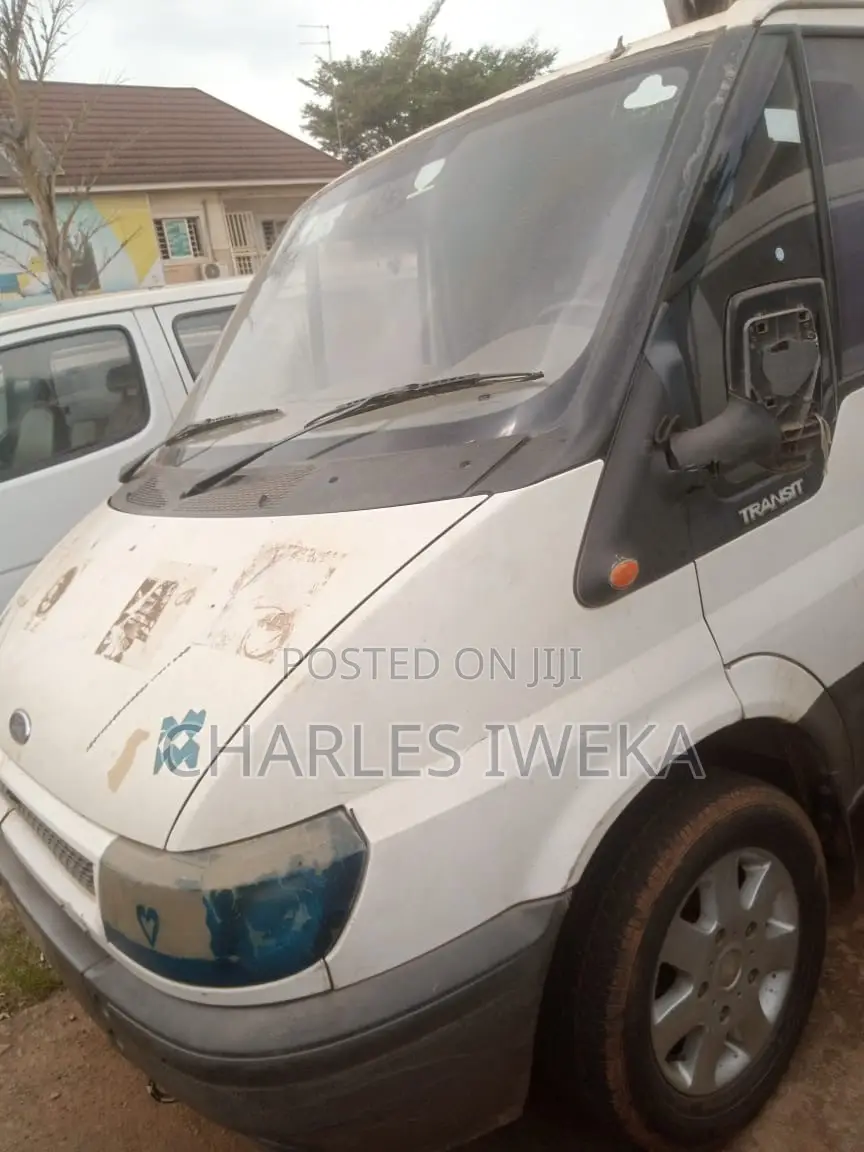 Ford Transit 2006 White