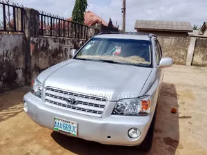 Toyota Highlander Limited V6 4x4 2004 Silver