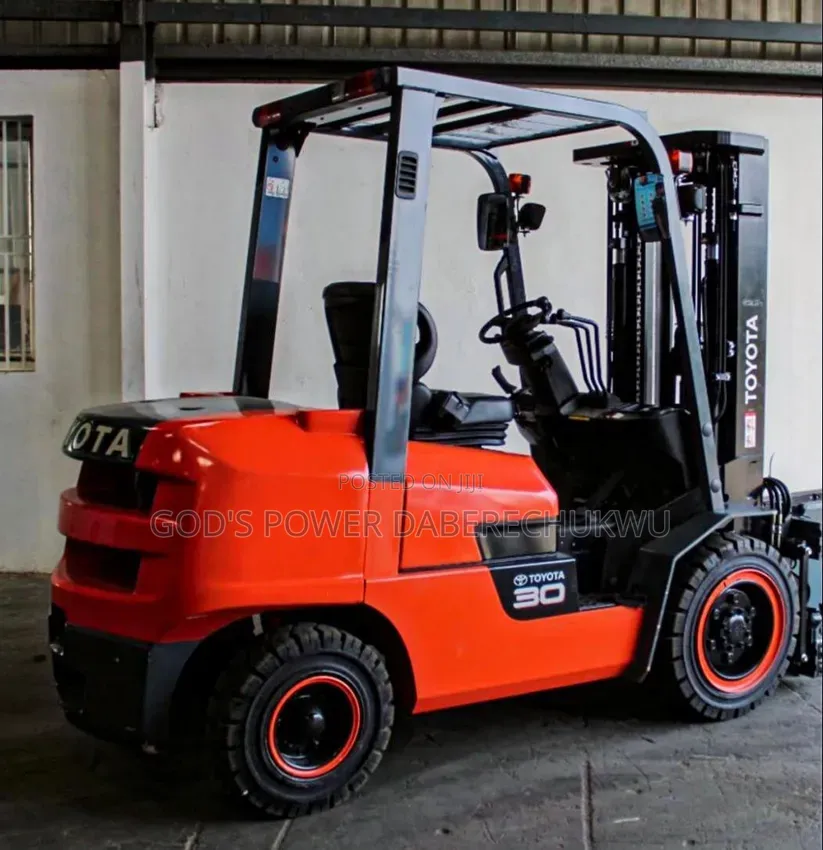 3 Tons Toyota Forklift