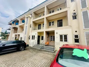 4bdrm Duplex in Wuse 2 for rent