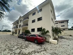 3bdrm Apartment in Wuse 2 for rent